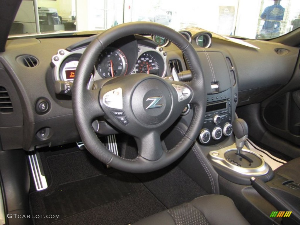 Black Interior 2011 Nissan 370Z Touring Coupe Photo #51021790