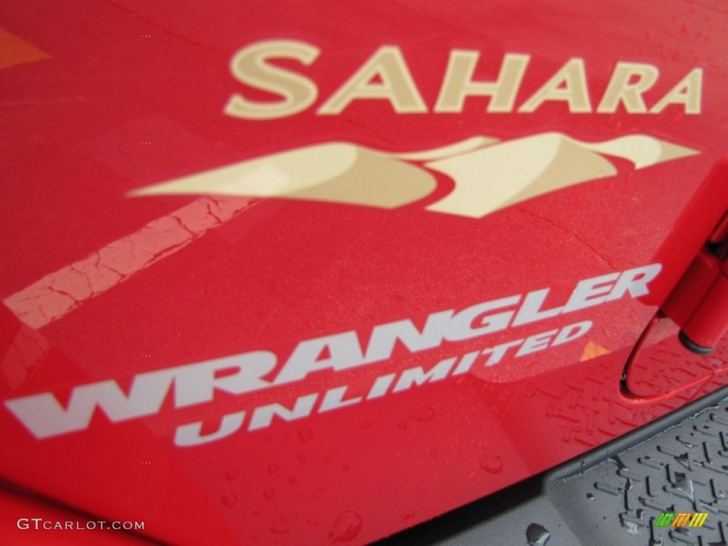 2011 Wrangler Unlimited Sahara 4x4 - Flame Red / Black/Dark Saddle photo #6