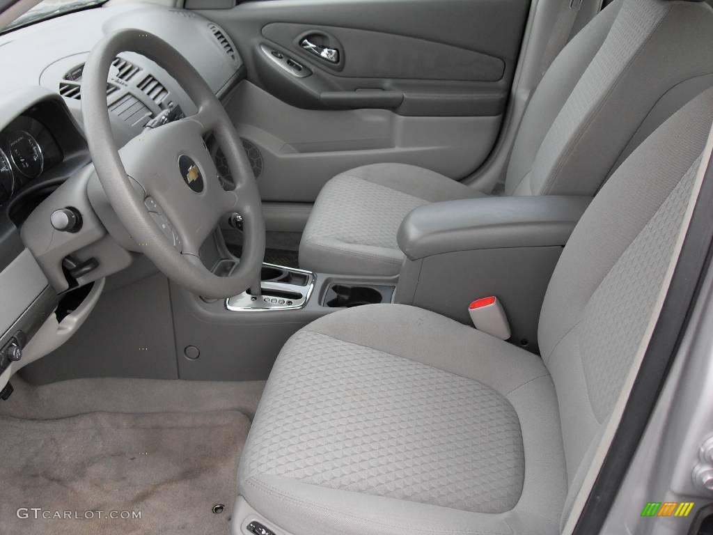 2007 Malibu LS Sedan - Silverstone Metallic / Titanium Gray photo #14