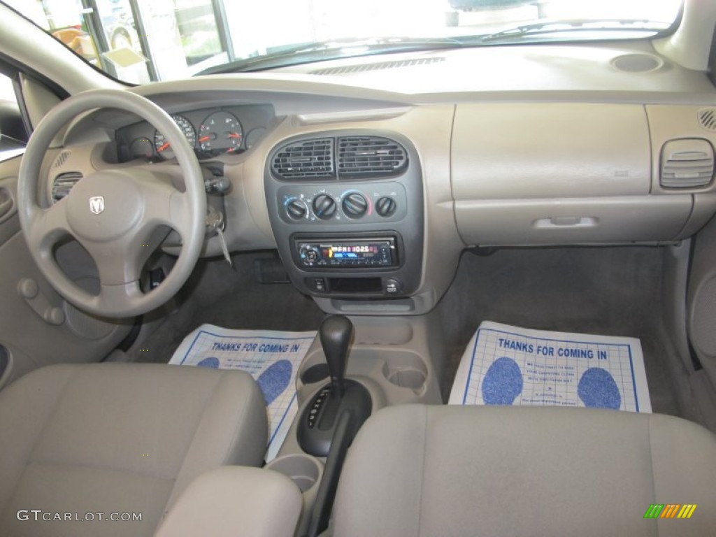 Taupe Interior 2003 Dodge Neon SE Photo #51024721