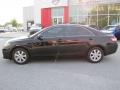 Black - Camry LE Photo No. 2