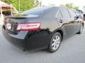 Black - Camry LE Photo No. 5