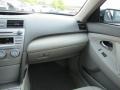 Black - Camry LE Photo No. 14