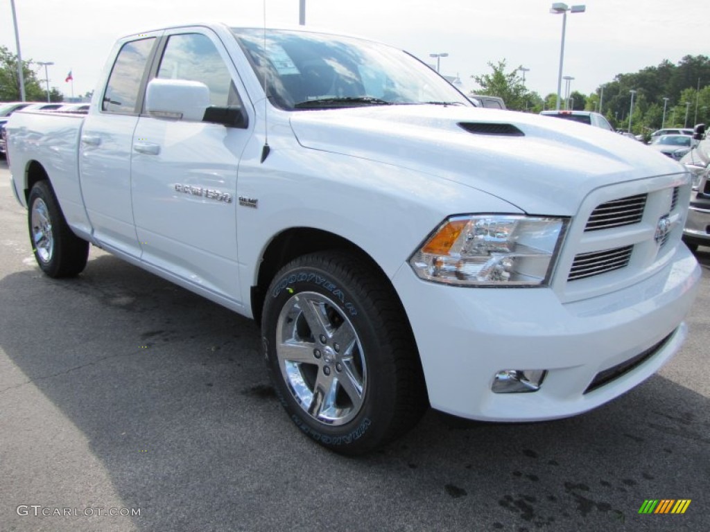 2011 Ram 1500 Sport Quad Cab - Bright White / Dark Slate Gray photo #4