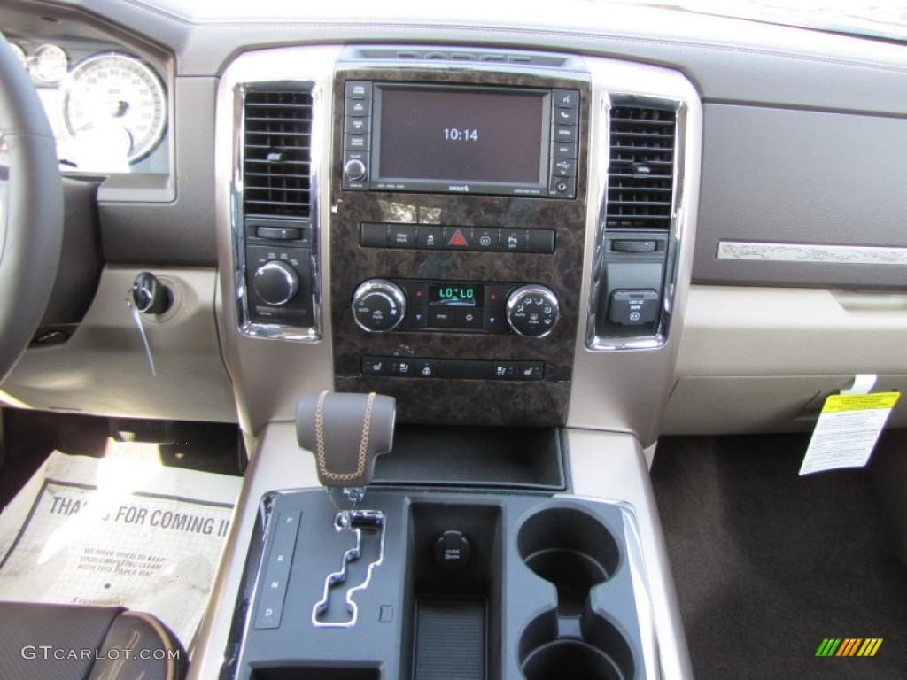 2011 Ram 1500 Laramie Longhorn Crew Cab 4x4 - Sagebrush Pearl / Light Pebble Beige/Bark Brown photo #11