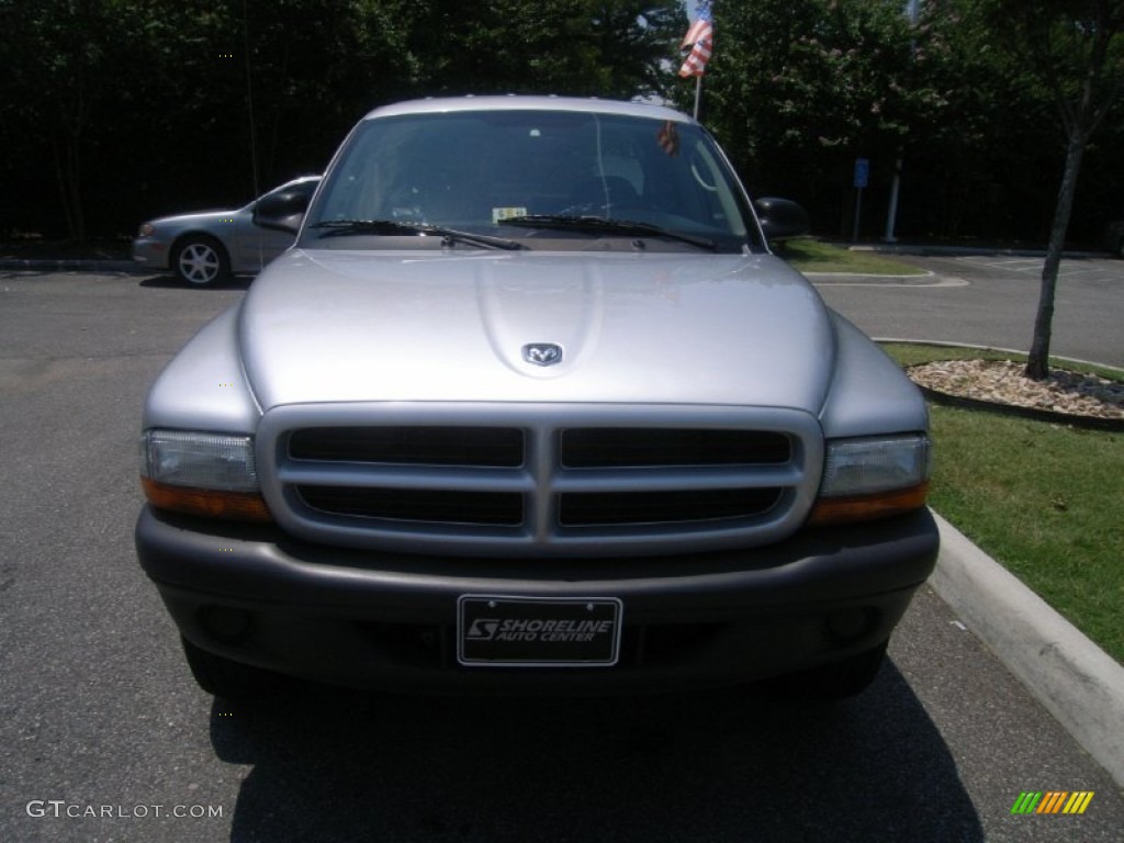 2003 Dakota SXT Quad Cab 4x4 - Bright Silver Metallic / Dark Slate Gray photo #8