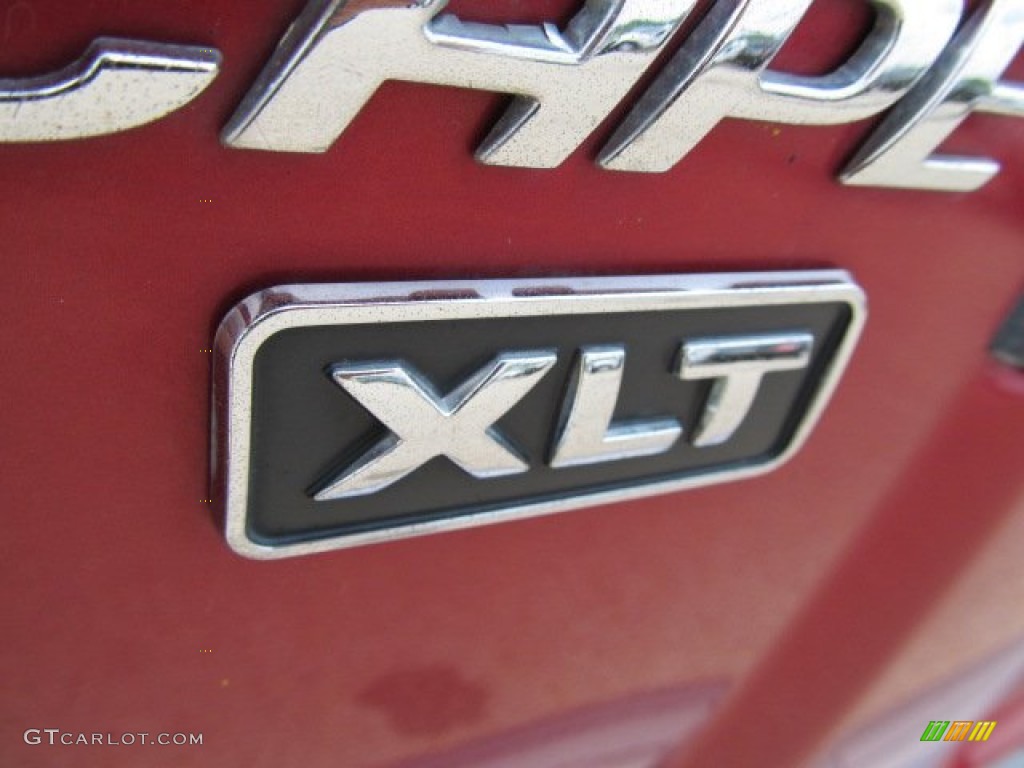 2004 Escape XLT V6 4WD - Redfire Metallic / Medium/Dark Flint photo #8