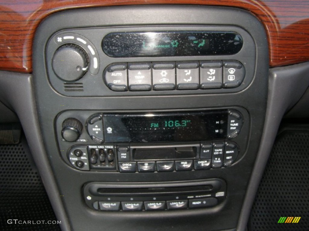 2000 Chrysler 300 M Sedan Controls Photo #51032422