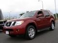 Red Brawn - Pathfinder SE 4x4 Photo No. 1