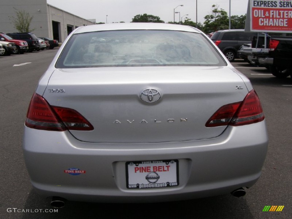 2008 Avalon XL - Classic Silver Metallic / Ash Gray photo #6