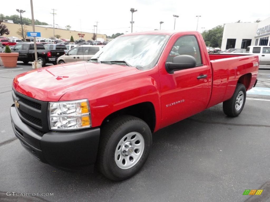 2011 Silverado 1500 Regular Cab 4x4 - Victory Red / Dark Titanium photo #3