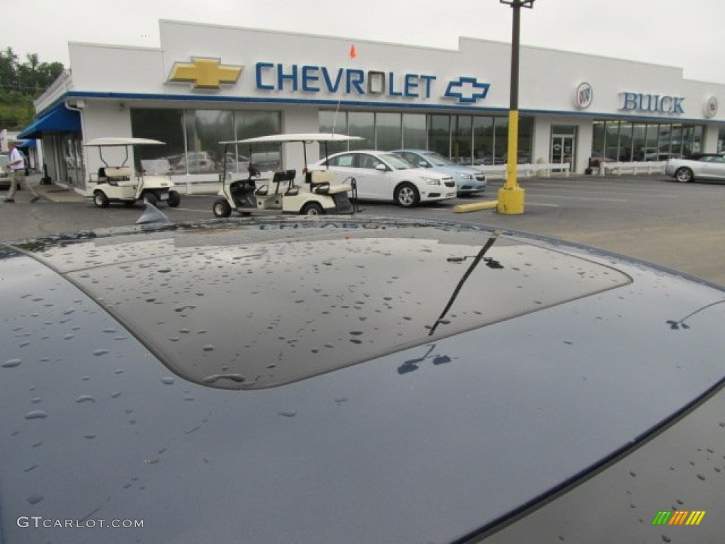 2009 CTS 4 AWD Sedan - Blue Diamond Tri-Coat / Light Titanium/Ebony photo #4