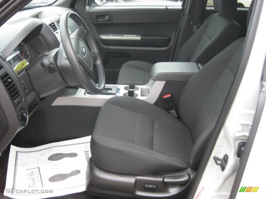 2009 Escape XLT 4WD - Brilliant Silver Metallic / Charcoal photo #2