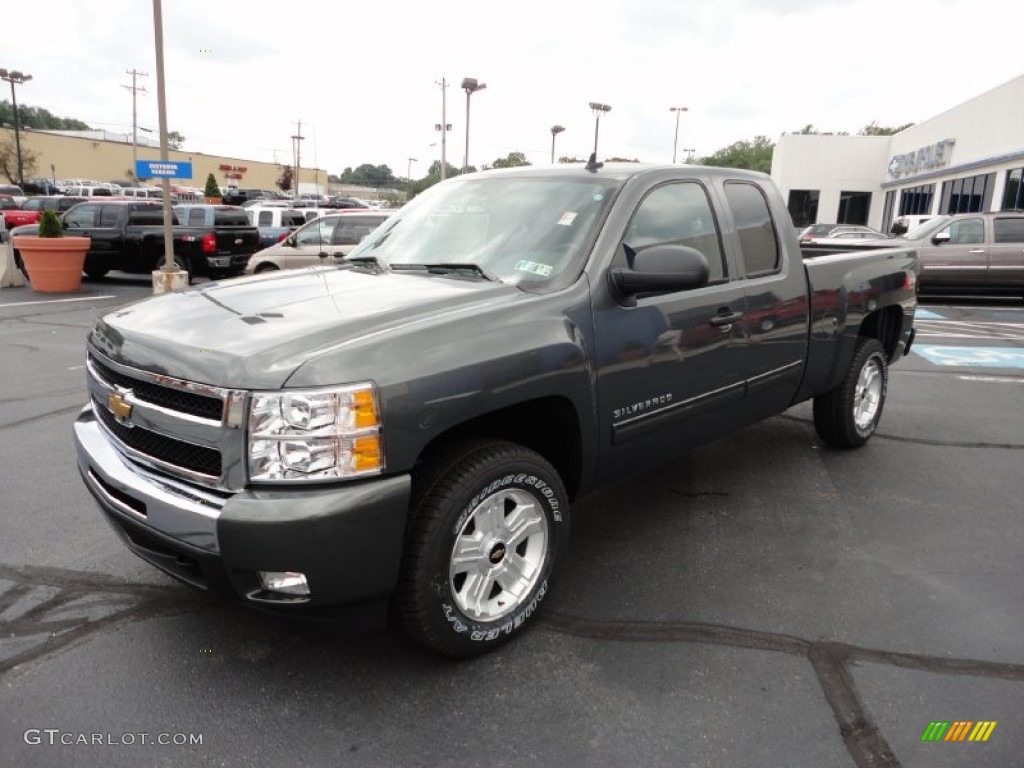 2011 Silverado 1500 LT Extended Cab 4x4 - Steel Green Metallic / Ebony photo #3