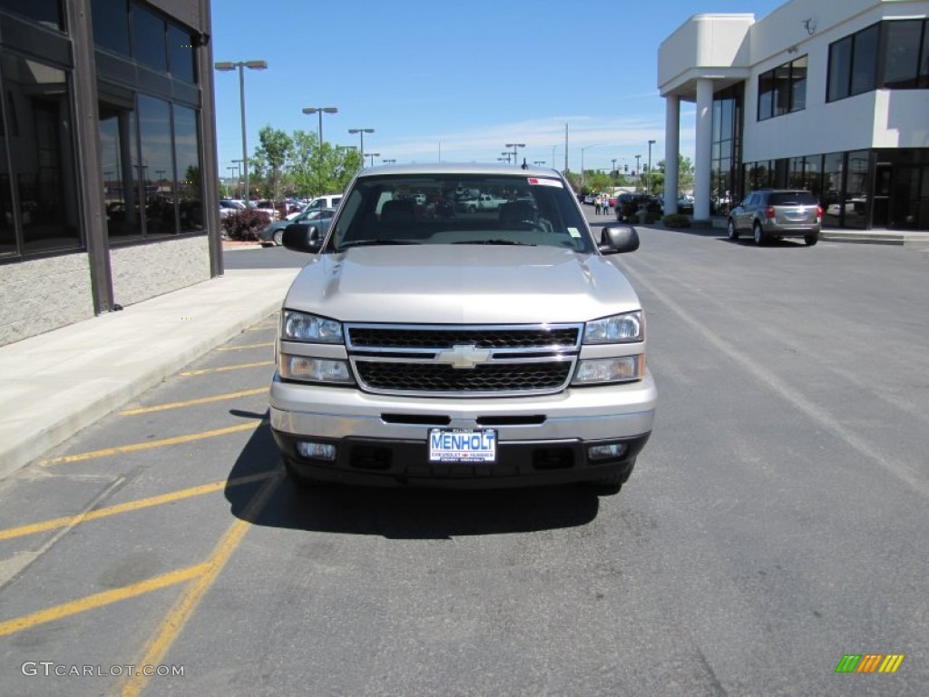 2006 Silverado 1500 LT Crew Cab 4x4 - Silver Birch Metallic / Dark Charcoal photo #30