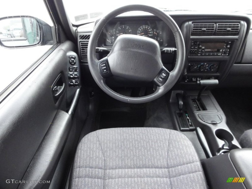 2000 Cherokee Sport 4x4 - Forest Green Pearl / Agate Black photo #28