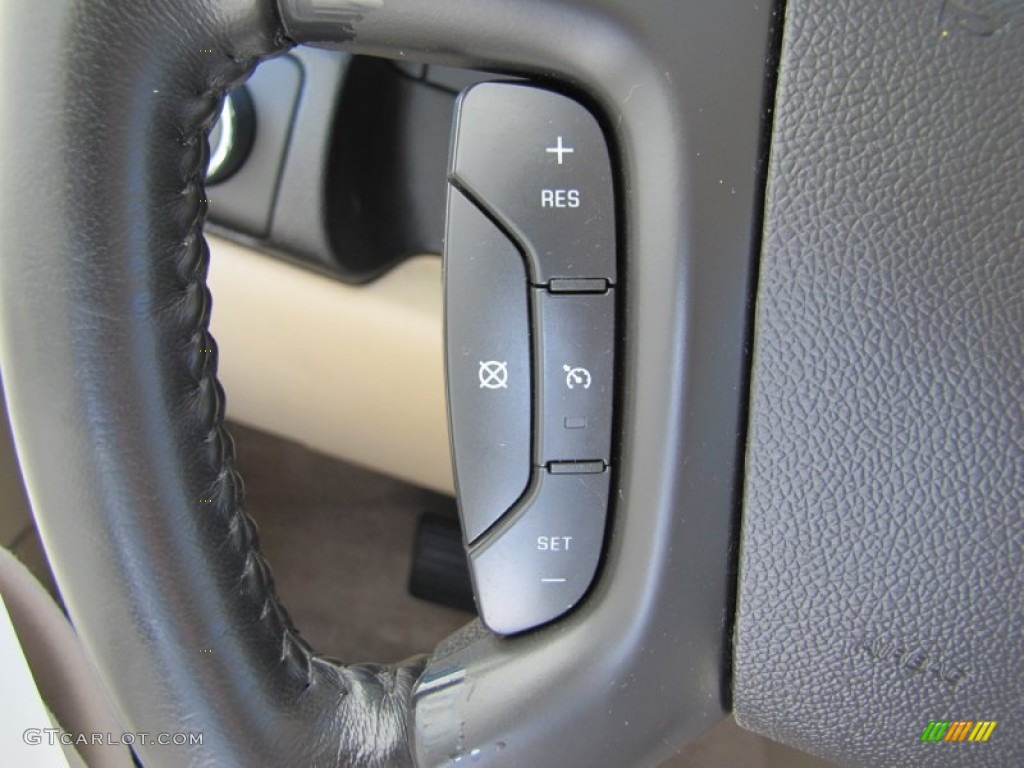 2008 Chevrolet Suburban 1500 LTZ 4x4 Controls Photo #51042946