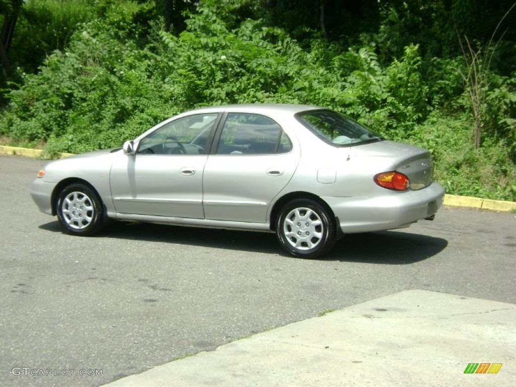 2000 Elantra GLS Sedan - Sandalwood / Gray photo #3