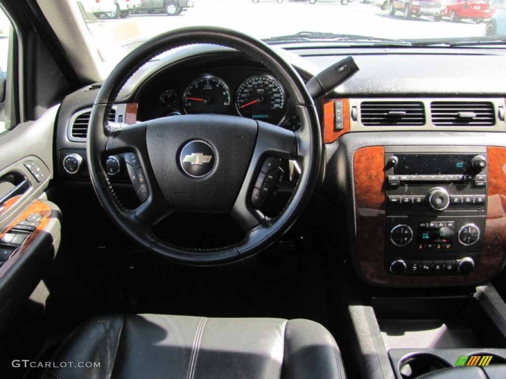 2008 Chevrolet Tahoe LT 4x4 Ebony Dashboard Photo #51045364