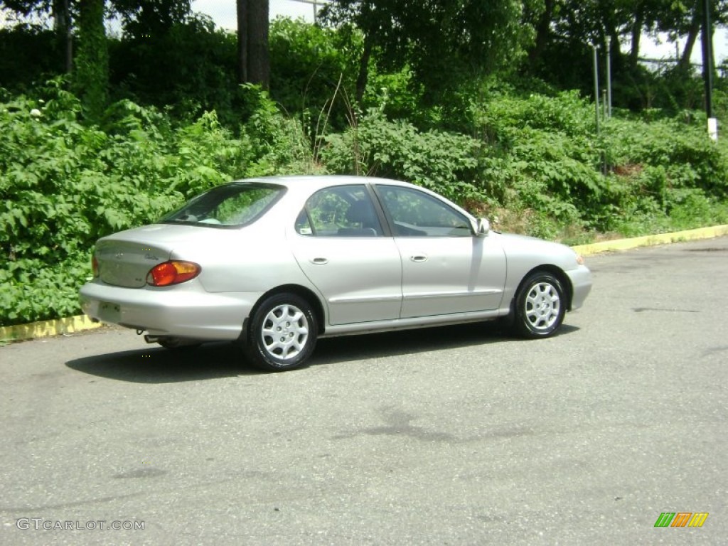 2000 Elantra GLS Sedan - Sandalwood / Gray photo #6