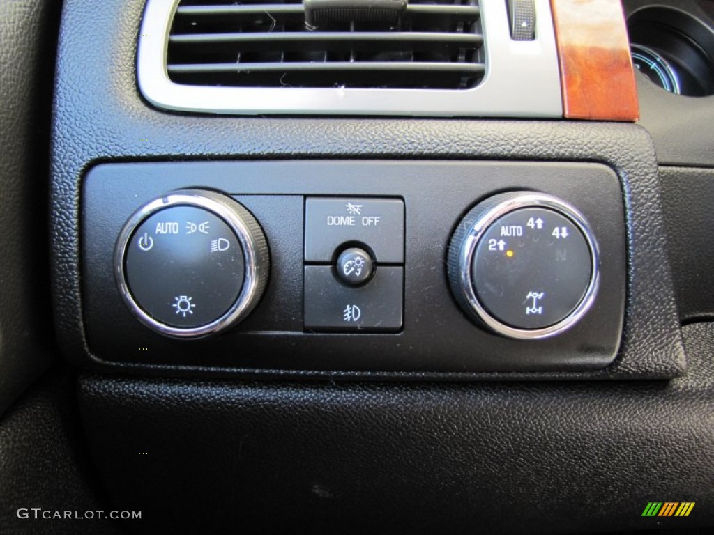 2008 Chevrolet Tahoe LT 4x4 Controls Photo #51045466
