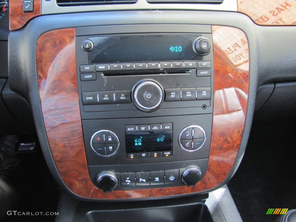 2008 Chevrolet Tahoe LT 4x4 Controls Photo #51045496