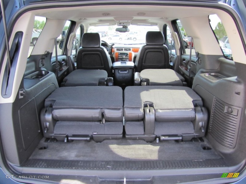 2008 Chevrolet Tahoe LT 4x4 Trunk Photo #51045712
