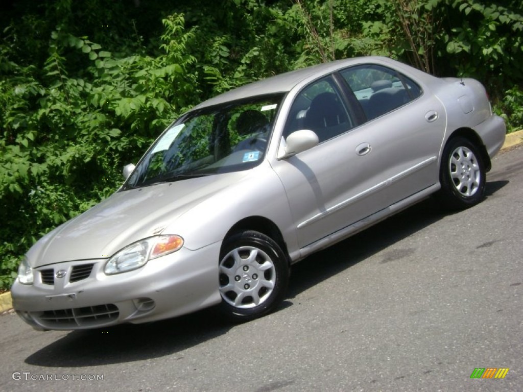 2000 Elantra GLS Sedan - Sandalwood / Gray photo #28