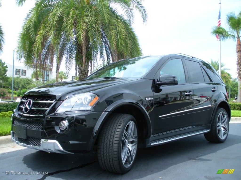 Black 2011 Mercedes-Benz ML 63 AMG 4Matic Exterior Photo #51046879