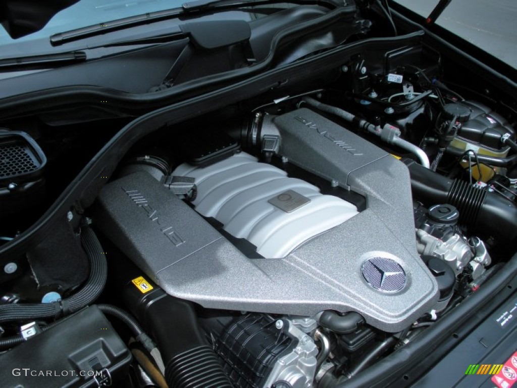 2011 Mercedes-Benz ML 63 AMG 4Matic Engine Photos