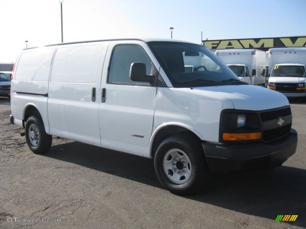 2003 Express 3500 Commercial Van - Summit White / Medium Dark Pewter photo #1