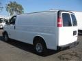Summit White - Express 3500 Commercial Van Photo No. 4