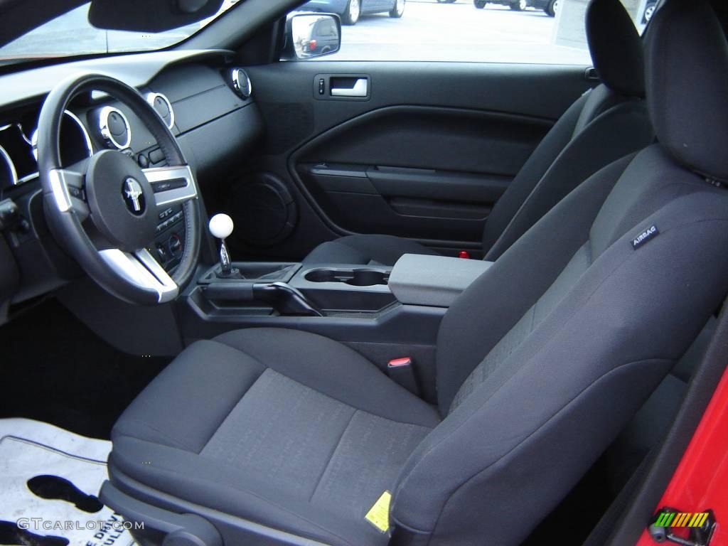 2007 Mustang V6 Deluxe Coupe - Torch Red / Dark Charcoal photo #9