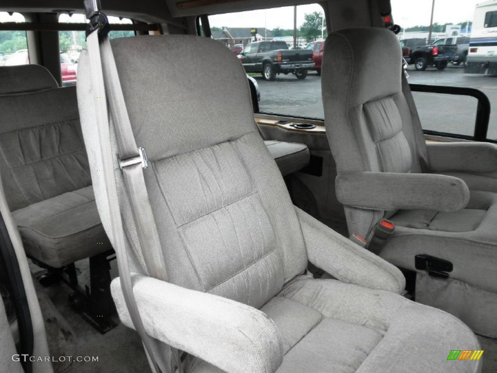2000 Chevrolet Express G1500 Passenger Conversion Van interior Photo #51050740