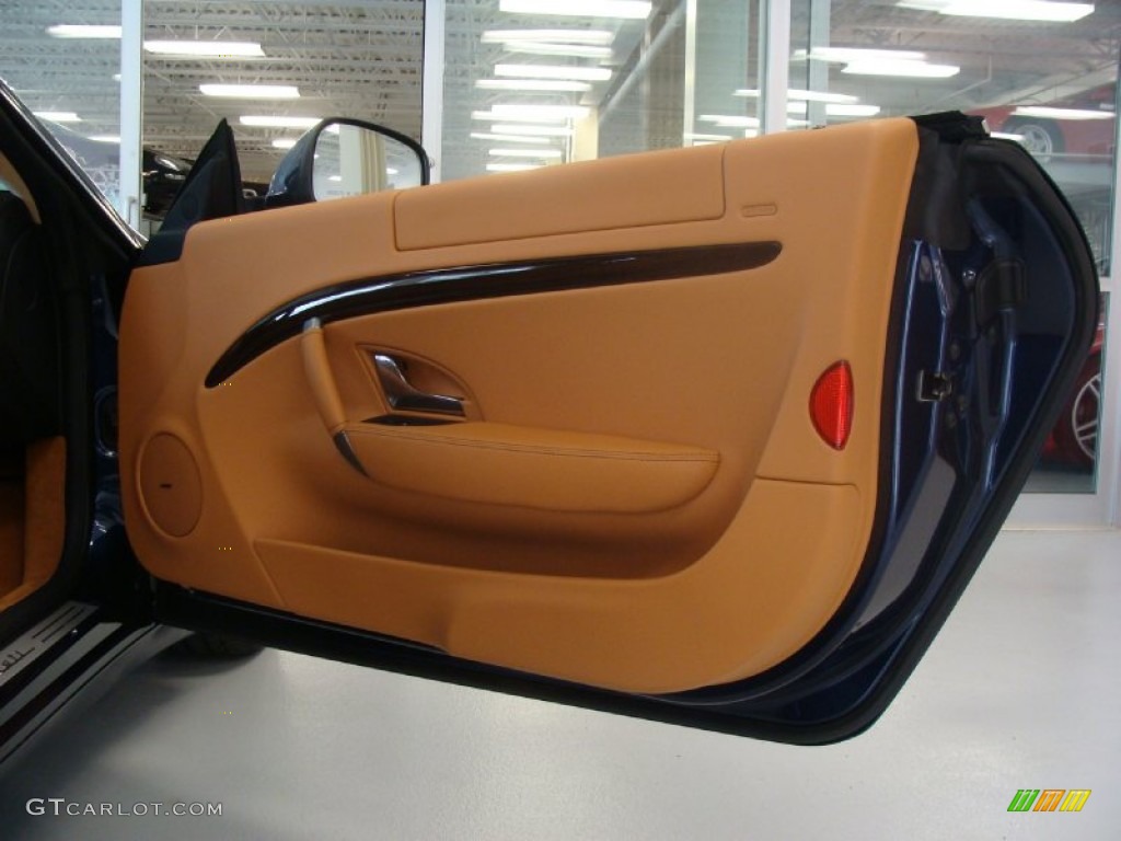 2011 GranTurismo Coupe - Blu Oceano (Blue Metallic) / Cuoio photo #15