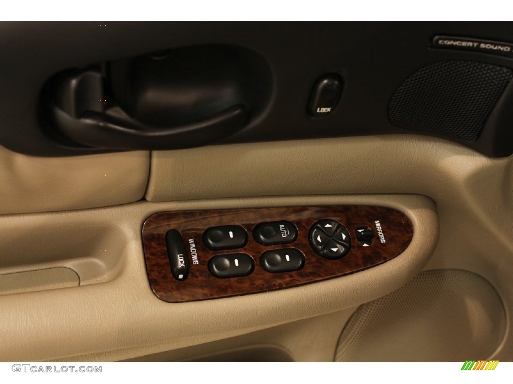 2002 Buick Regal LS Controls Photo #51054484