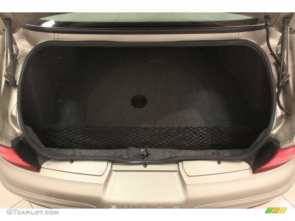 2002 Buick Regal LS Trunk Photo #51054631
