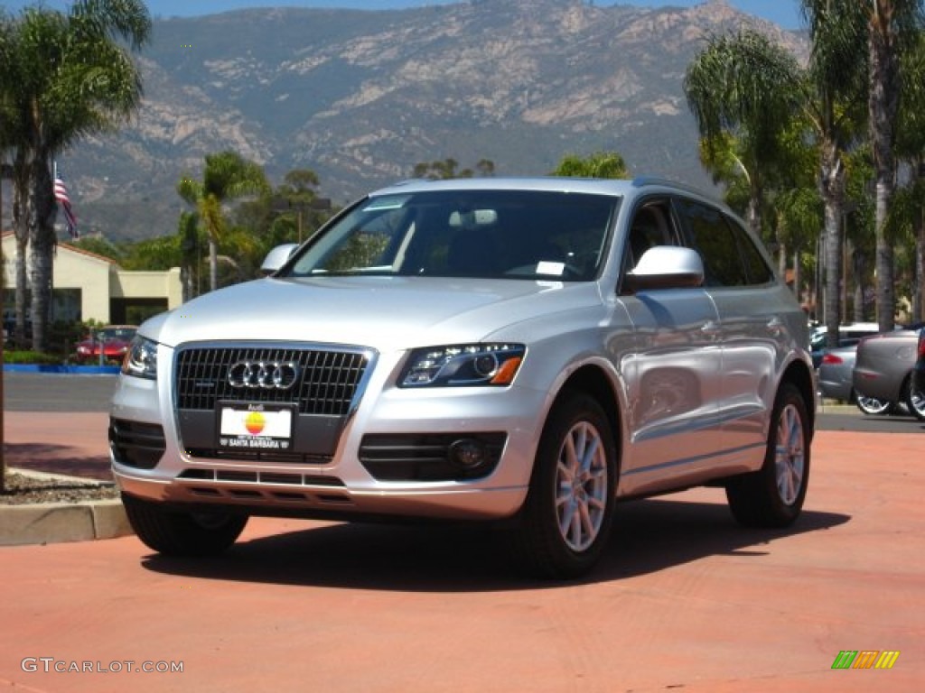 2011 Q5 2.0T quattro - Ice Silver Metallic / Black photo #1
