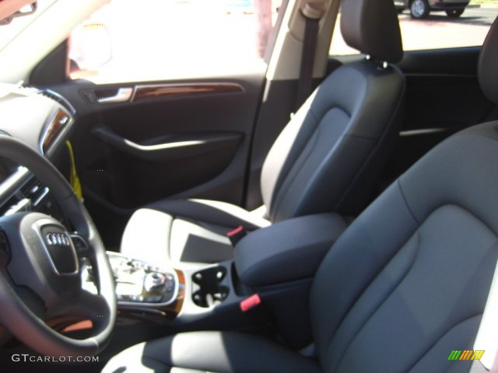 2011 Q5 2.0T quattro - Ice Silver Metallic / Black photo #5