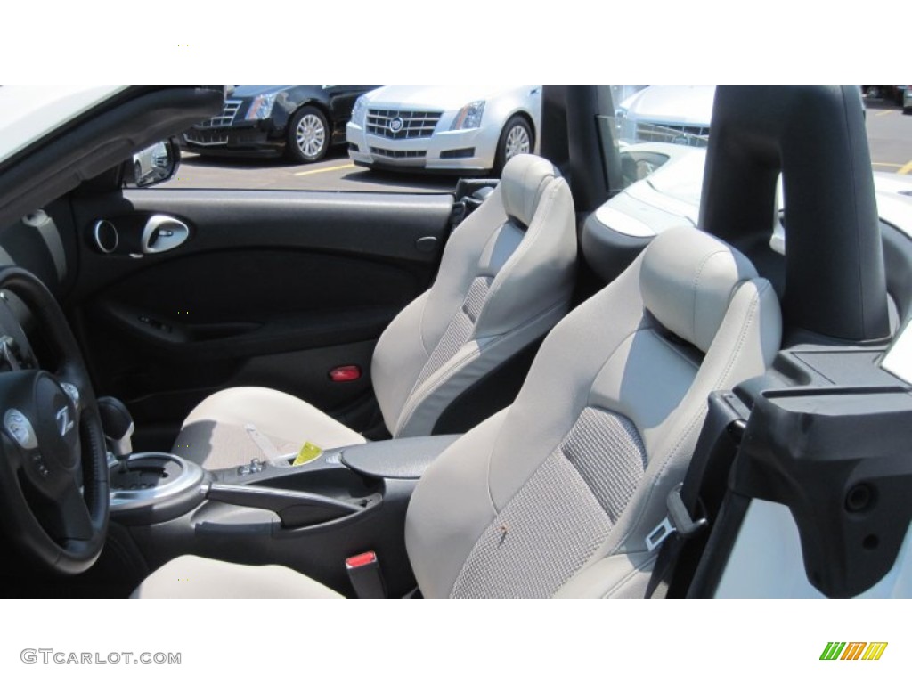 Gray Leather Interior 2010 Nissan 370Z Touring Roadster Photo #51056587