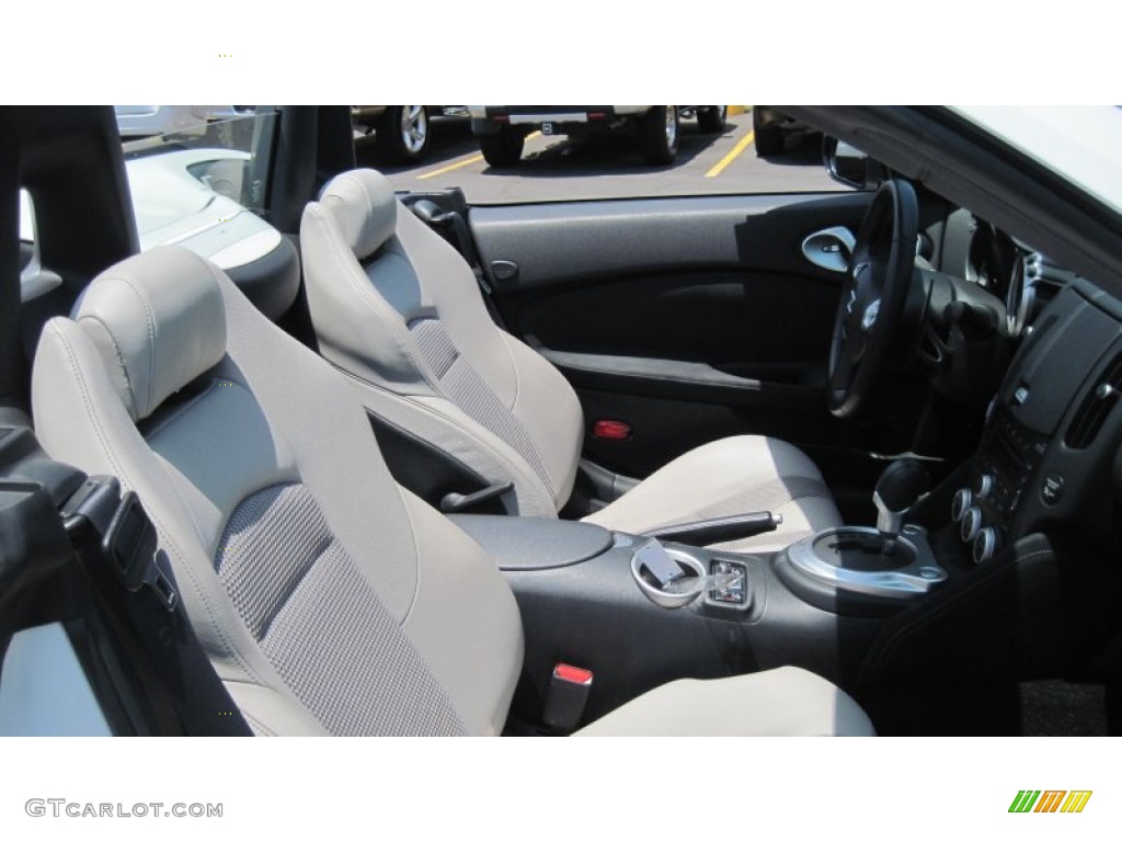 Gray Leather Interior 2010 Nissan 370Z Touring Roadster Photo #51056674