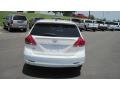 Blizzard White Pearl - Venza I4 Photo No. 4