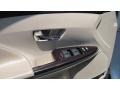 Blizzard White Pearl - Venza I4 Photo No. 14