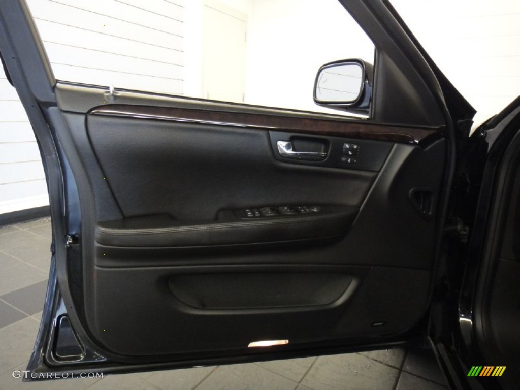 2009 Cadillac DTS Platinum Edition Ebony Door Panel Photo #51059359