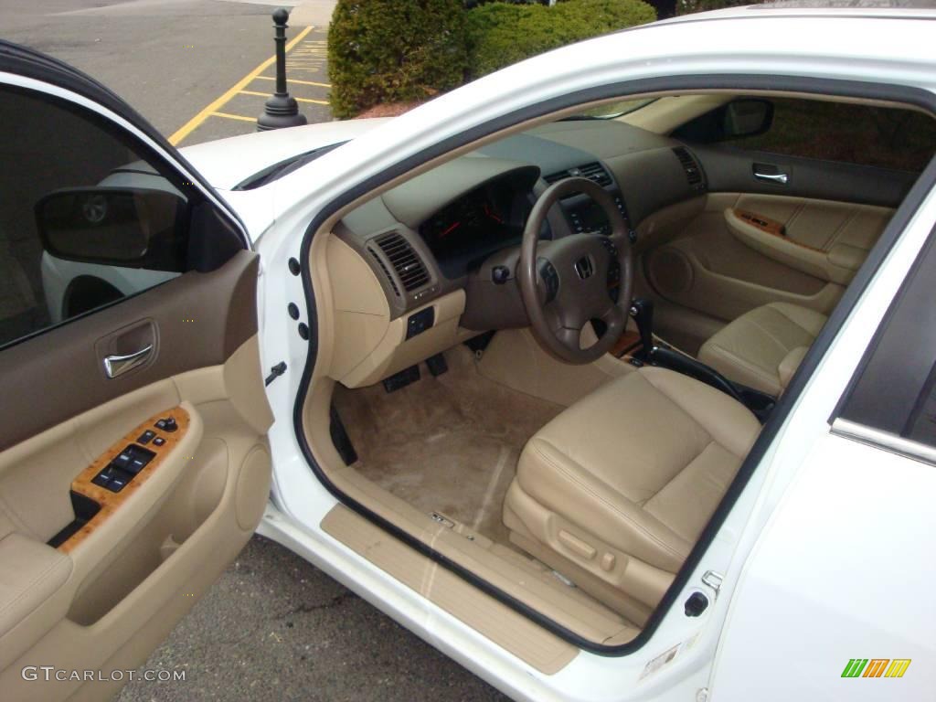 2004 Accord EX-L Sedan - Taffeta White / Ivory photo #13