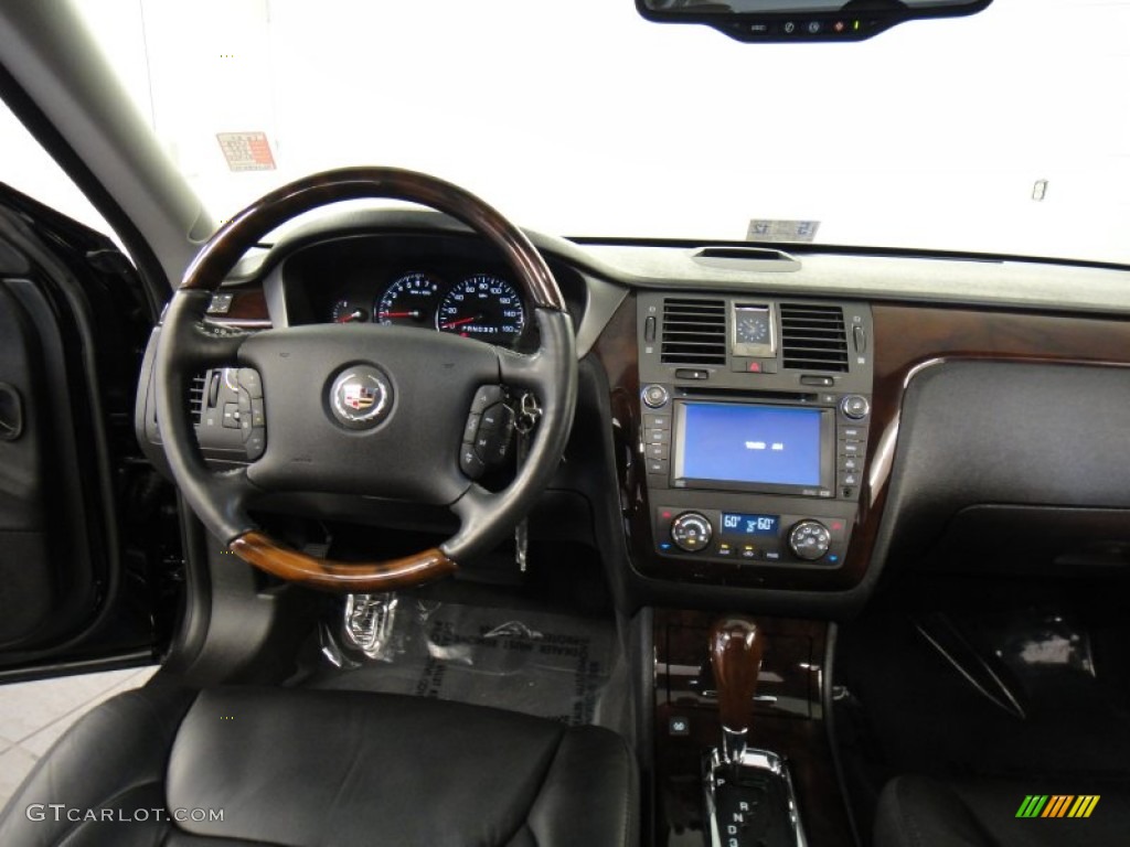 2009 Cadillac DTS Platinum Edition interior Photo #51059593