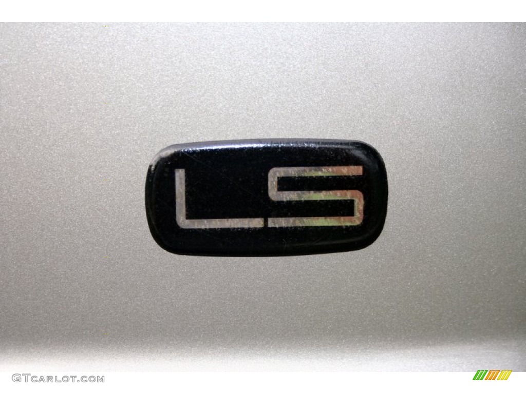 2000 Silverado 1500 LS Extended Cab 4x4 - Light Pewter Metallic / Medium Gray photo #23