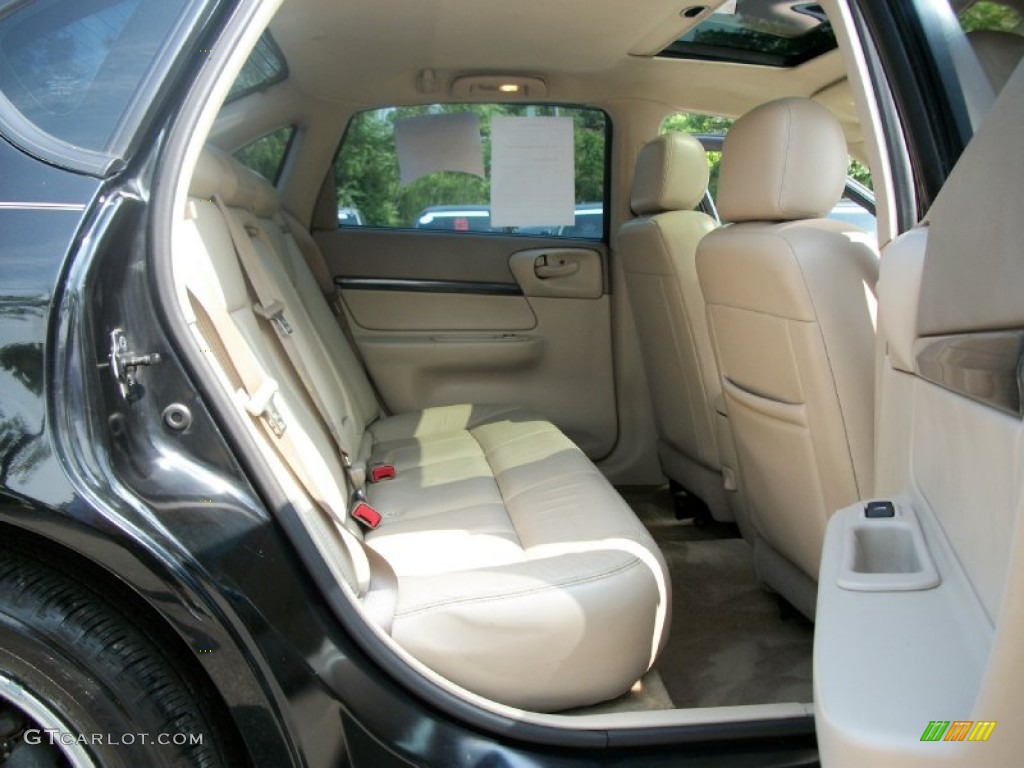 Neutral Beige Interior 2004 Chevrolet Impala SS Supercharged Photo #51059953