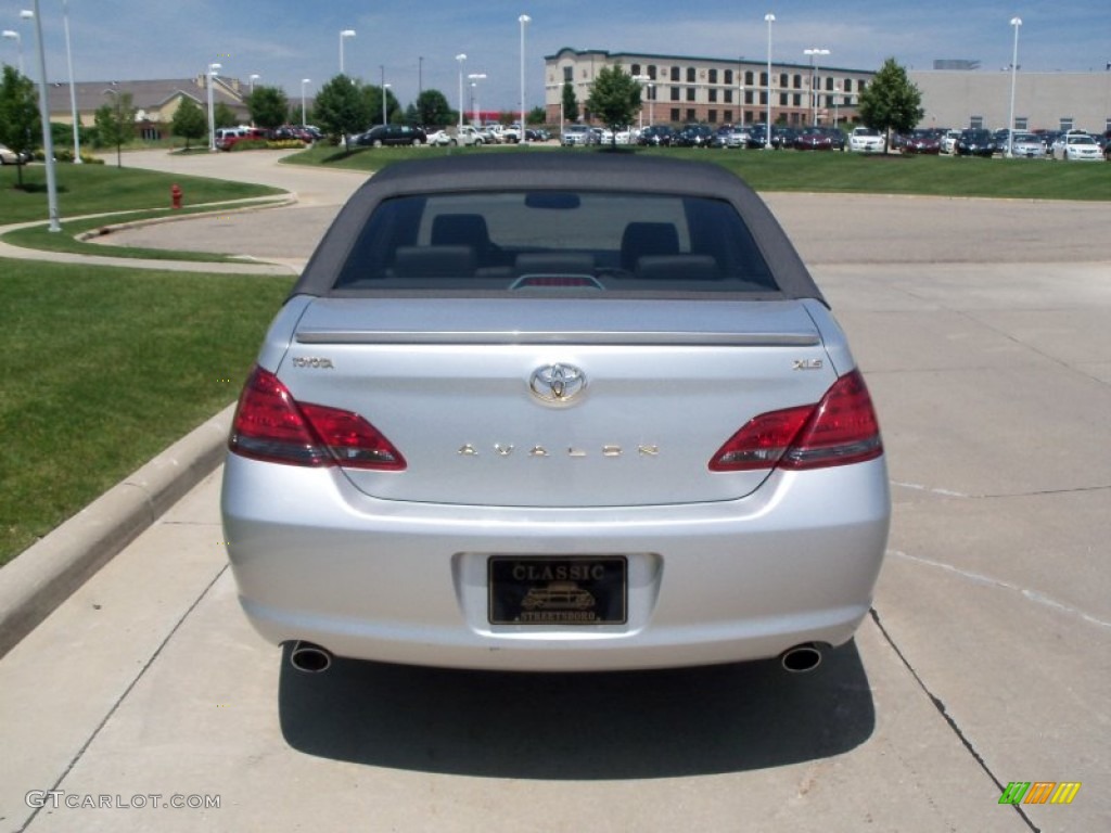 2008 Avalon XLS - Classic Silver Metallic / Graphite Gray photo #6