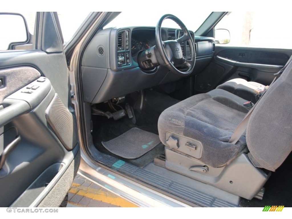 2002 Silverado 2500 LS Extended Cab 4x4 - Light Pewter Metallic / Medium Gray photo #35